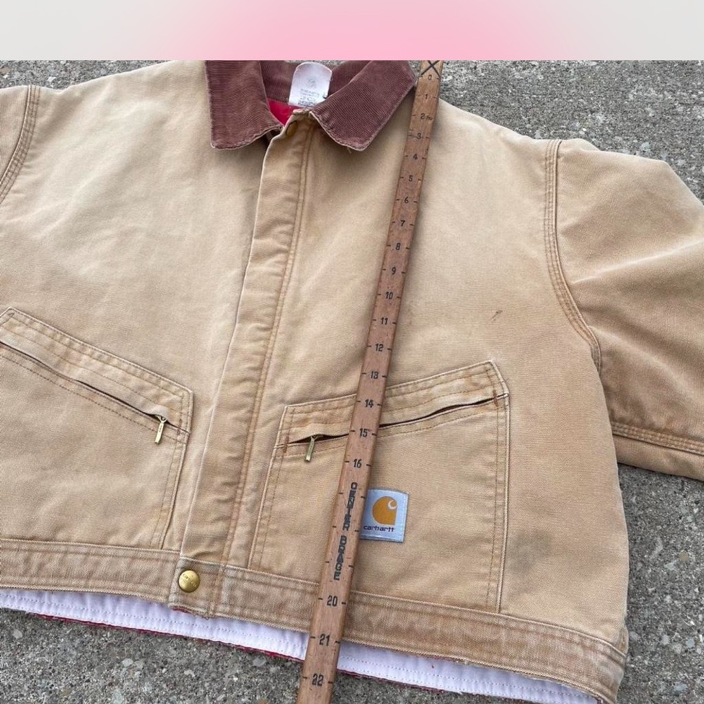 Cropped Boxy Carhartt Jacket - Picture 7 of 8